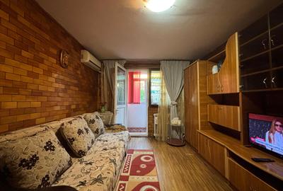2 Camere  Delfinului Etaj 3/10 Bloc reabilitat - 1