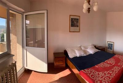 Vand apartament 5 camere cu scara interioara in Deva, etaj 4 si 5, acoperit cu p - 3