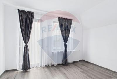 Casă / Vilă cu 5 camere de vânzare - 24