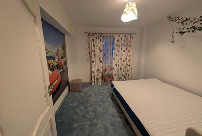 Renovat, 2 camere decomandate - 64 mp , etaj intermediar, Nord - 14