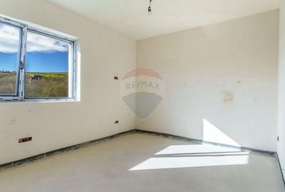 Casă individuala cu 5 camere, Sânpaul, semifinisata - 14