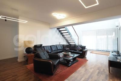 Apartament cu 5 camere semidecomandat, mobilat în Băneasa