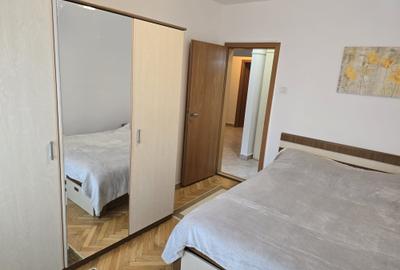 Faleza Nord- Azilul de Batrani , str.Unirii,  3 camere mobilat si utilat - 9