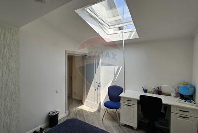 Casă / Vilă cu 7 camere si teren 1000 mp în zona Centrala-Suceava - 38