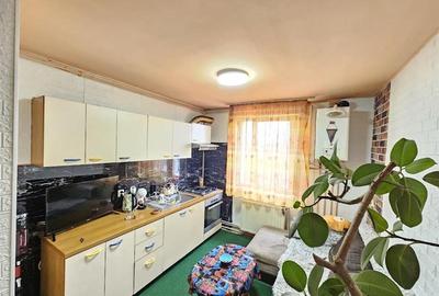 Piata Armatei etaj 3 apartament 2 camere mobilat utilat panouri! - 7