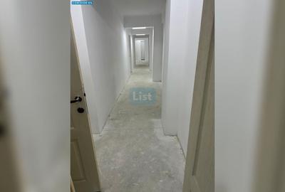 Spațiu comercial, 200 mp în Central