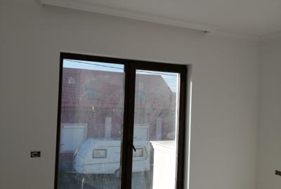 De vanzare jumatate de casa  duplex P+E situat in Timisoara, Dambovita - 5