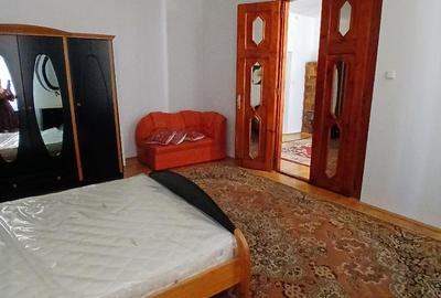 Apartament cu 3 camere circular, mobilat în Iosefin