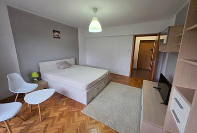 Unirii, rond Alba Iulia, renovata, mobilata si utilata, 10 minute metrou - 1