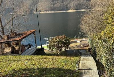 Casa de vacanta pe malul Lacului Tarnita, 650 m2 teren - 12