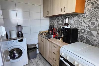 Titan, Bld 1 Decembrie, 8 min metrou Costin Georgian - 7