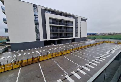 Apartament cu 2 camere semidecomandat în Torontalului