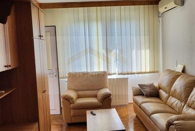 Apartament de închiriat 4 camere Apărătorii Patriei | 78 mp | Parcare inclusă - 1