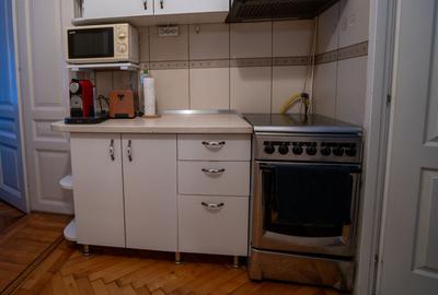 Apartament central de vânzare – la curte comună - Oradea - 11