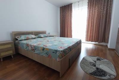 Apartament 3 camere, etaj 2, parcare privata Floresti central