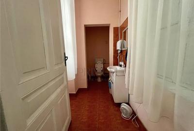 FABRIC - 4 CAM - ETJ.1 - 2 BAI - 3 BOXE - CURTE - ARHITECTURAL - ZONA ISTORICA- - 9