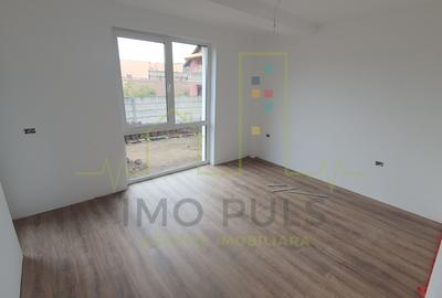 Nou. Lipovei. Decomandat. Bucatarie separata. Terasa + Balcon. Etaj 1. - 2