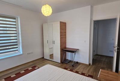 Inchiriez 2 camere, in bloc nou,cu parcare(2locuri),Cartierul Tineretului,parter - 7
