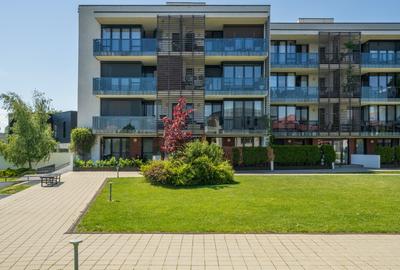 REA1028627 Apartament spatios  Sisesti cu vedere la Lac - 1