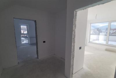 Penthouse de 2.5 camere zona Tractorul - 5