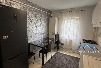2 camere cu bucatarie mare, ETAJUL 2 , mobilat, zona Bicaz - 4