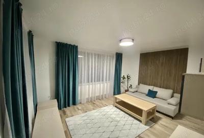 Apartament cu 2 camere semidecomandat, mobilat în Craiter