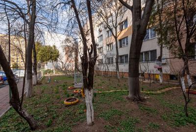 Inchiriere apartament 3 camere | Metrou 1 Decembrie - 12