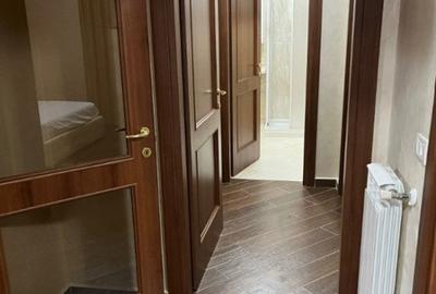 Apartament 3 camere 2 bai intrare Mamaia pe partea cu marea Mobilat utilat Lux - 16