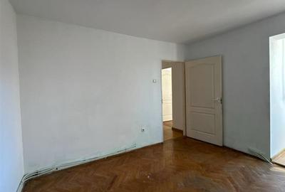 Apartament cu 3 camere, decomandat, 70 MP, Manastur - 4