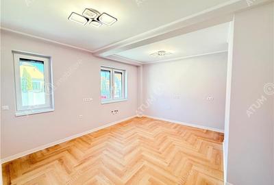 Casa individuala la cheie cu 4 camere 145 mp utili 644 mp teren - 19