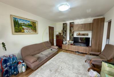 Apartament 2 camere, semidecomandat, cartier Craiovita Nouă, zona Orizont - 2