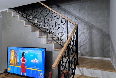 Duplex cu 5 camere despartit prin garaj in Dumbravita - 5