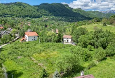 Teren intravilan Bran Predelut  cu toate utilitatile 2797 mp, comision 0% - 2