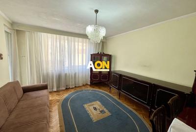 Apartament cu 3 Camere, Etaj 2, Decomandat, Zona Ultracentrala