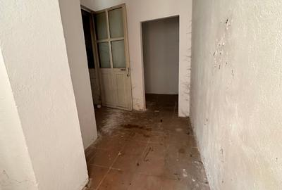 Spatiu comercial - COMARNIC - 6