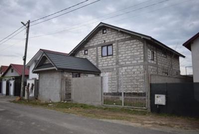 CASA LUMINA P+M 5 CAMERE 172 M² UTIL/CENTRAL/CONSTRUITĂ CU ATENTIE PROPRIETAR / - 1