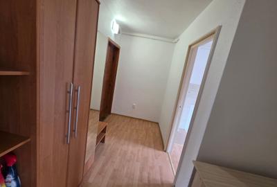 Vand apartament 2 camere et.2 Gojdu - 8