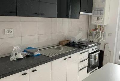 Garsonieră decomandată, mobilată în Militari