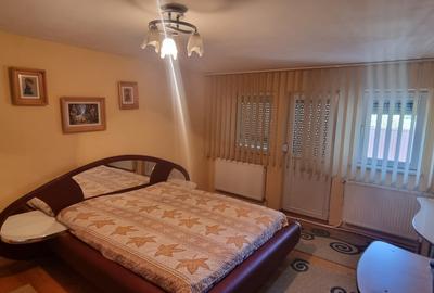 Casa cu etaj zona Bucovina - 9