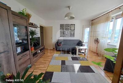 Apartament cu 2 camere semidecomandat în Plopilor