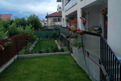 Se vinde Ap. 2 camere decomandat cu gradina si loc de parcare la 8 min de Palas - 1