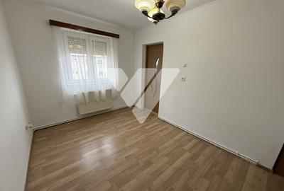 Apartament 2 camere renovat geam la baie zona Tiglari Sibiu - 2