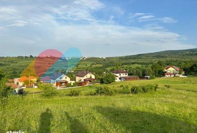 Teren Construcții intravilan de 1438 mp, în Borhanci