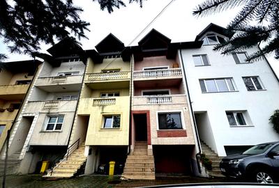 Apartament cu 6 camere decomandat, mobilat în Ultracentral