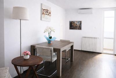 Apartament cu 4 camere decomandat, mobilat în Universitate
