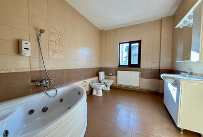 Vilă versatilă pentru locuit sau activitate profesională | Zona Brâncoveanu - 16