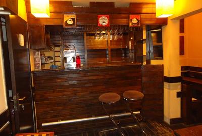 Inchiriez spatiu comercial - 15