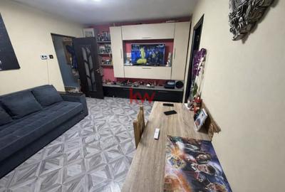 Apartament cu 2 camere semidecomandat, mobilat în Podul de Piatră
