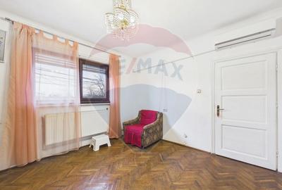 Casă cu 4 camere de vânzare în Bucurestii Noi | 15 min Metrou - 20