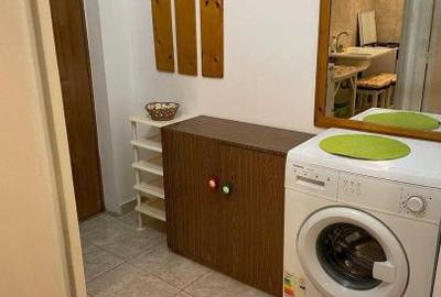 Garsonieră decomandată, mobilată în Crângași